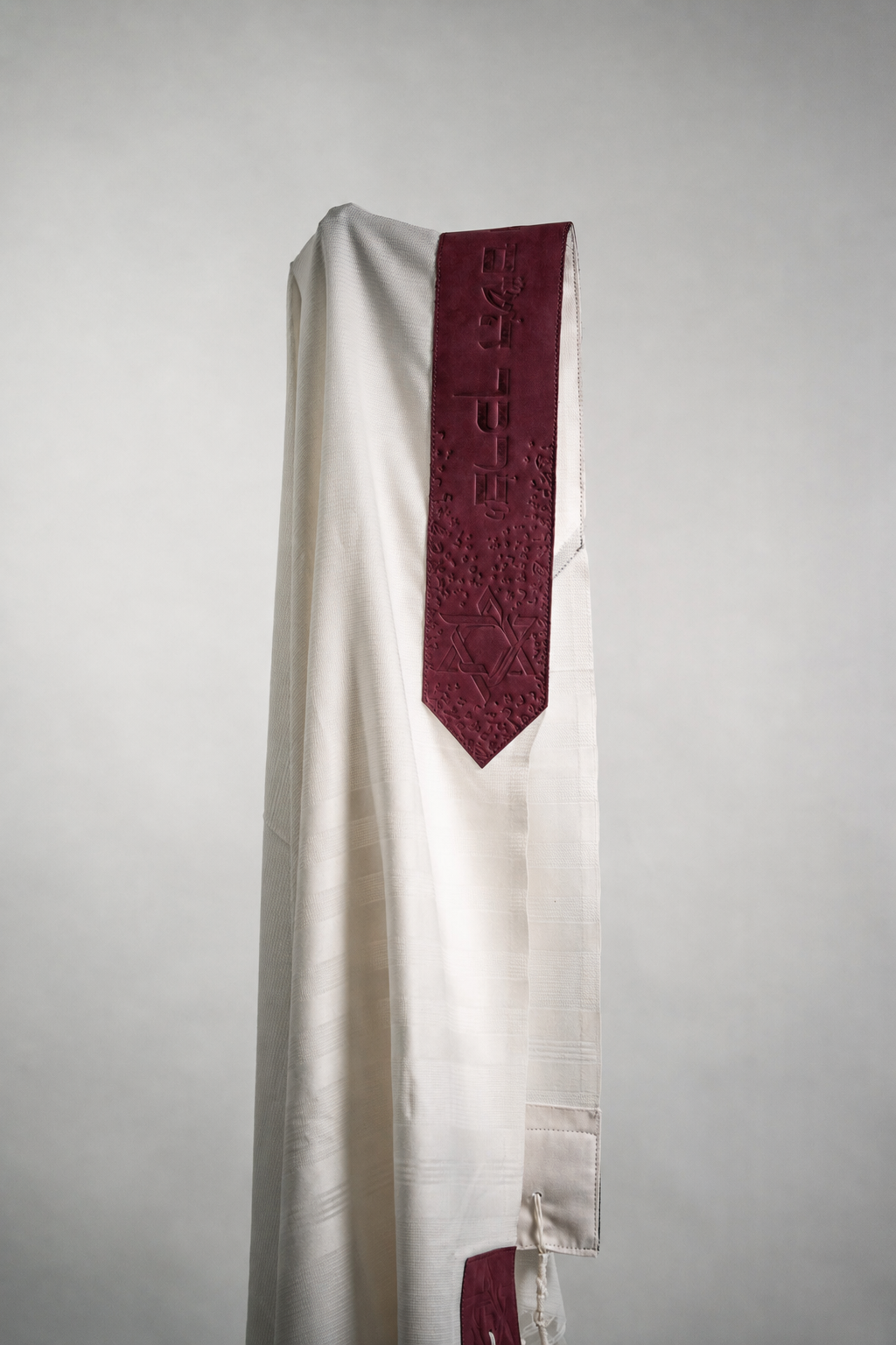 Wool Tallit & Leather Atara Set – White & Burgundy