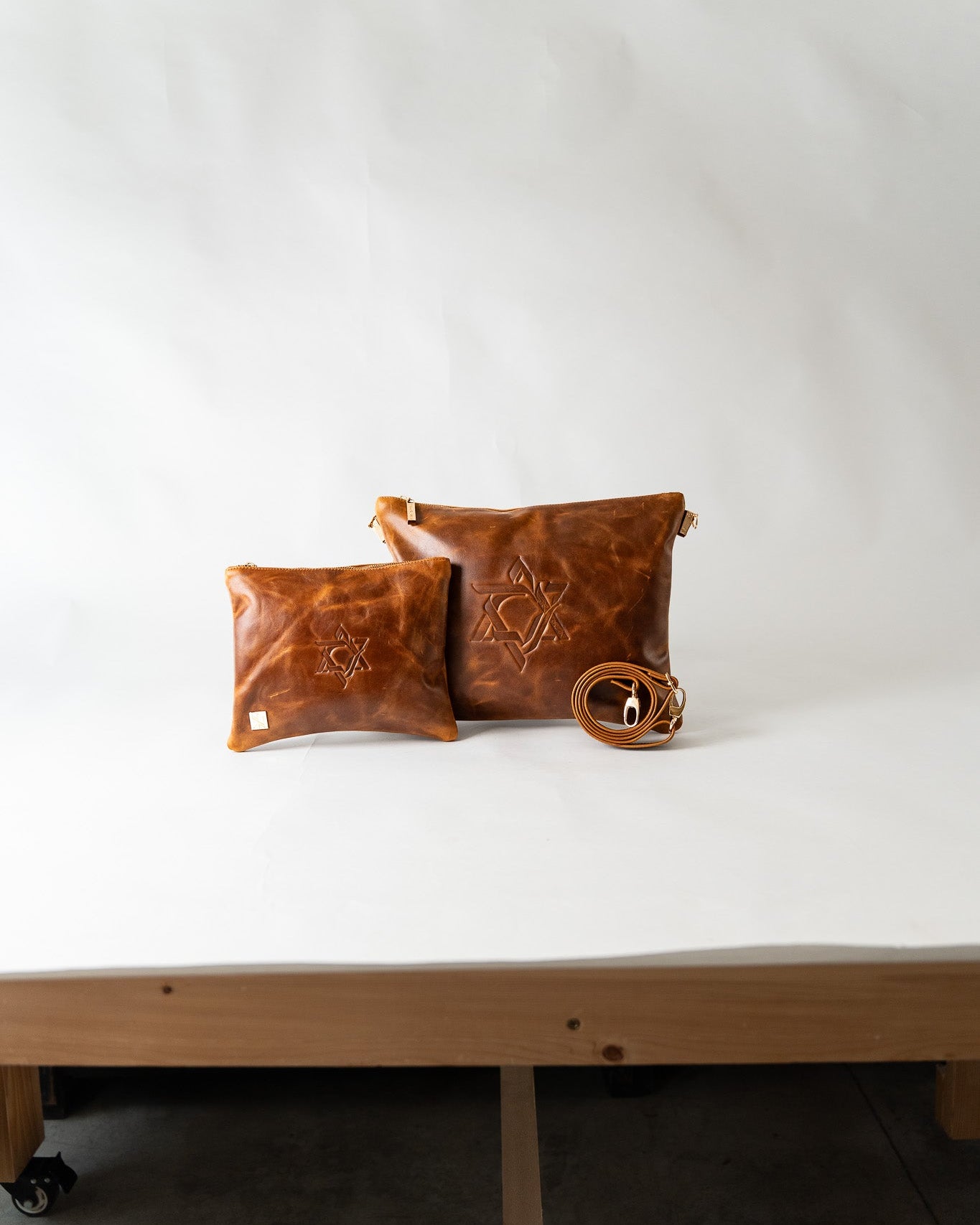 MAGEN DAVID – Special Light Brown