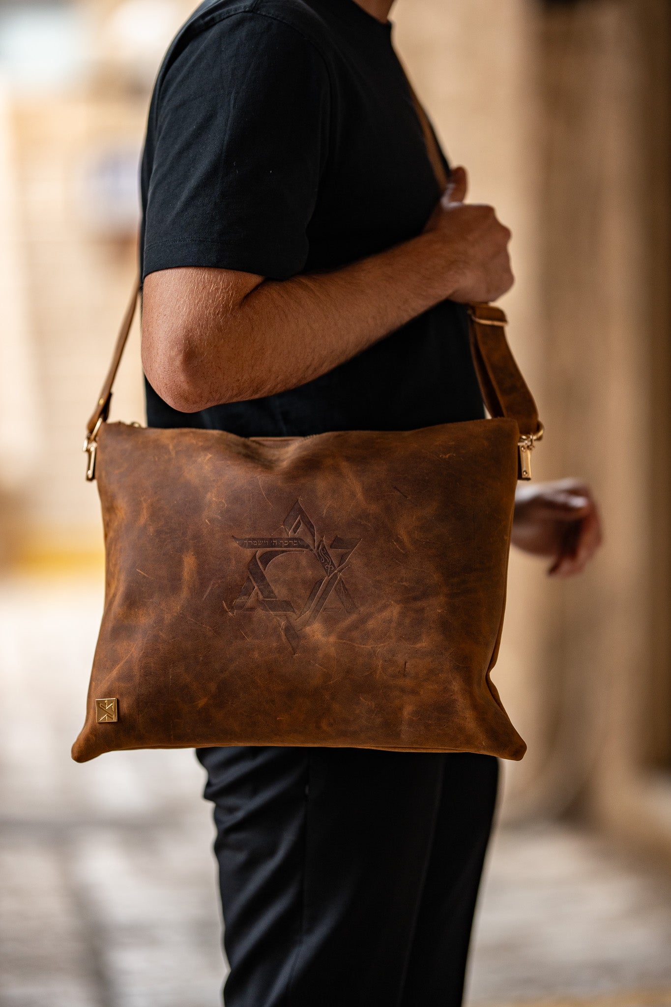 MAGEN DAVID – Special Light Brown