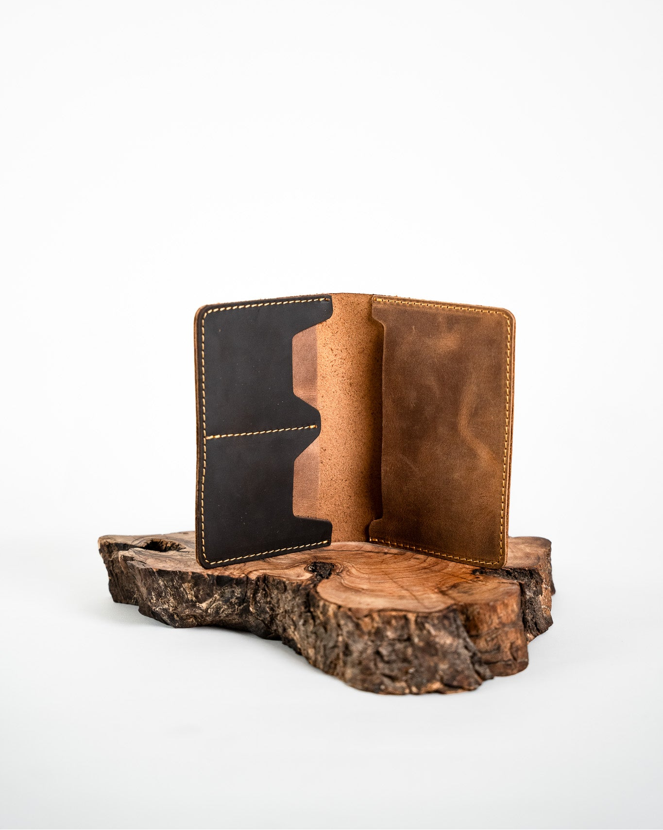 Leather Passport Case – Light Brown