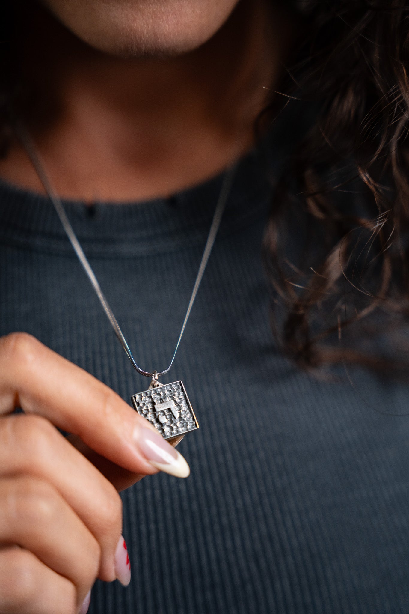 925 Silver ה׳ (Hashem) Pendant – Women's