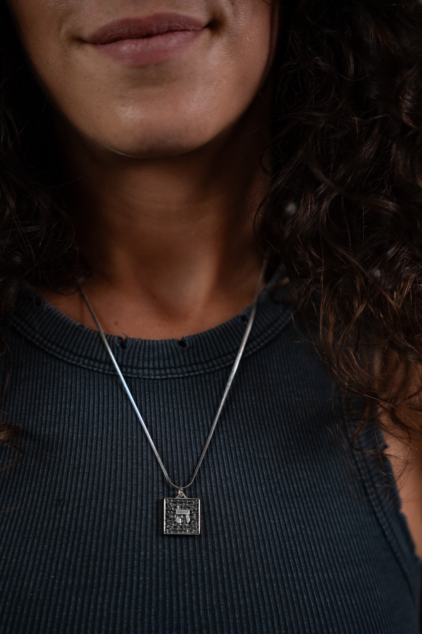925 Silver ה׳ (Hashem) Pendant – Women's