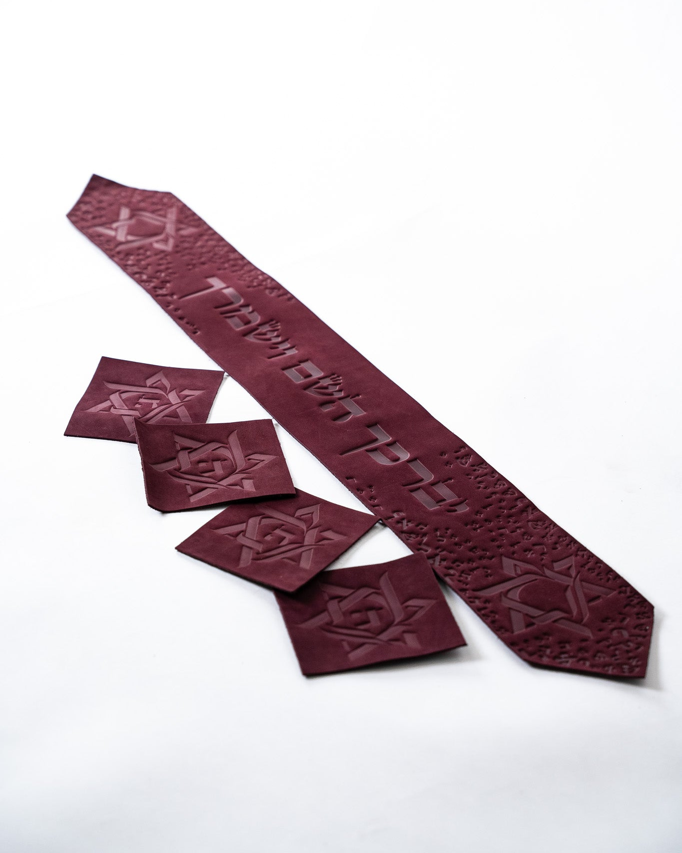 Italian Leather Tallit Atara with 4 Corners – Burgundy