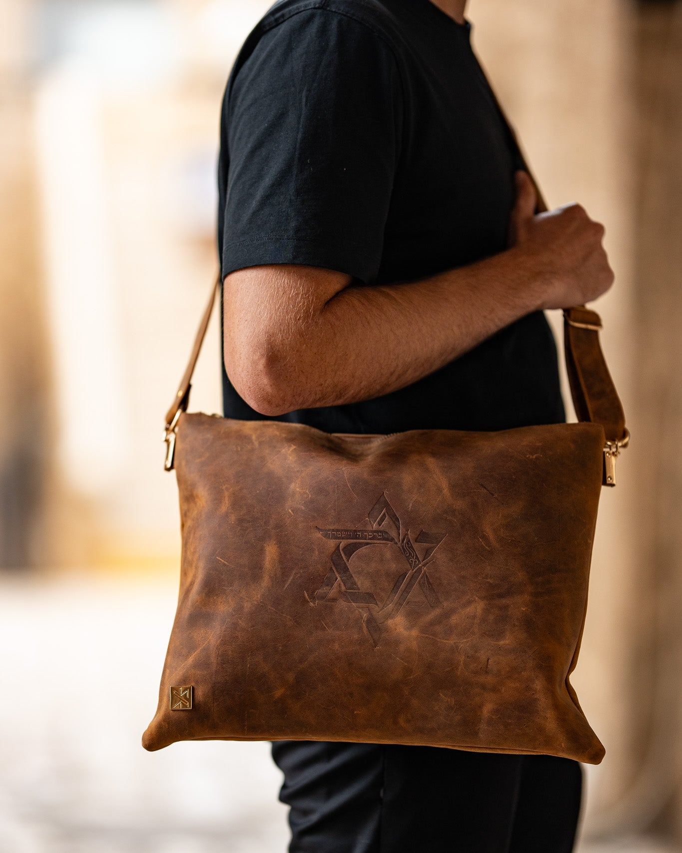 MAGEN DAVID – Special Light Brown