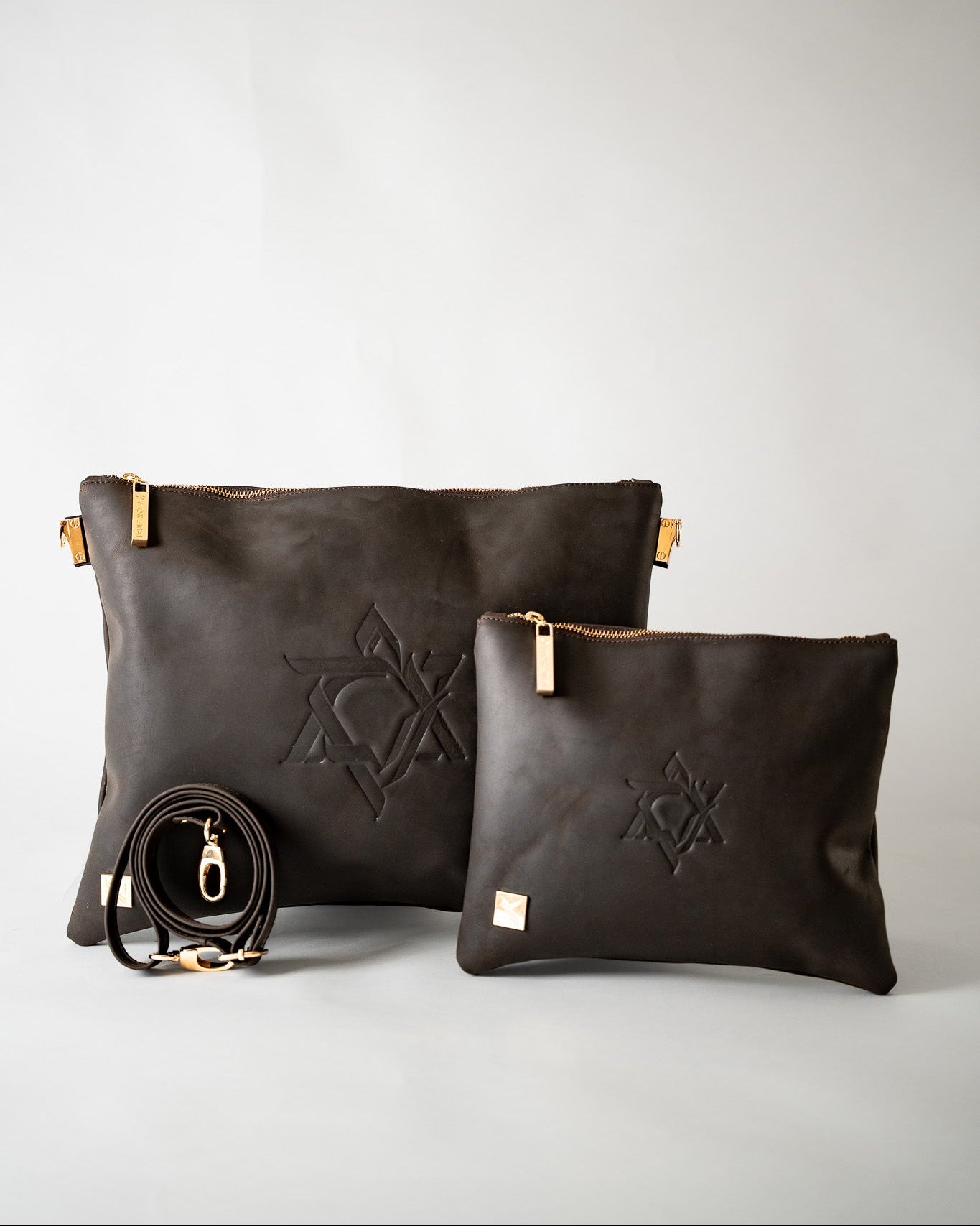 MAGEN DAVID – Dark brown matt