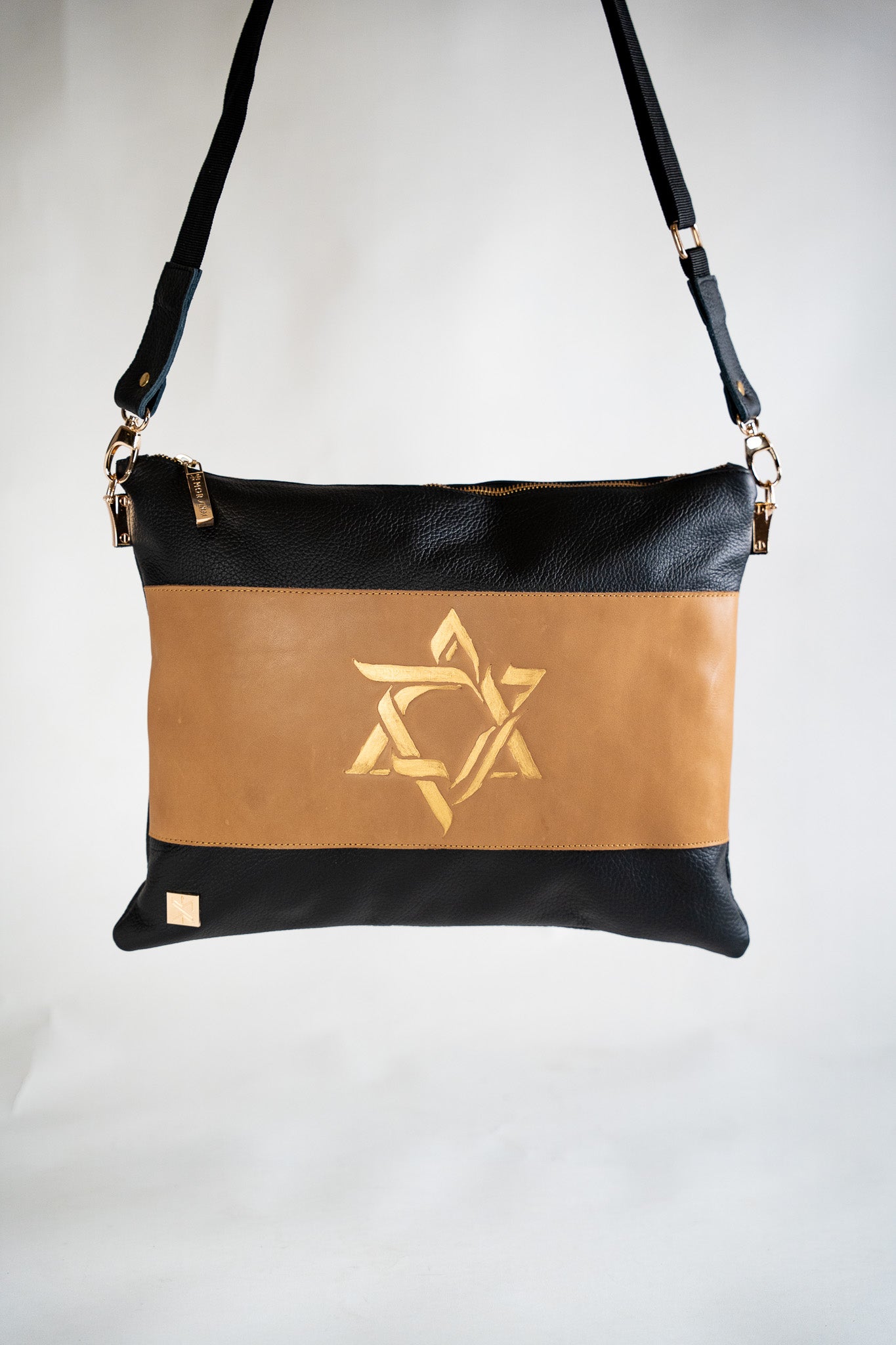 MAGEN DAVID – Black & Natural Flag, 18K Gold