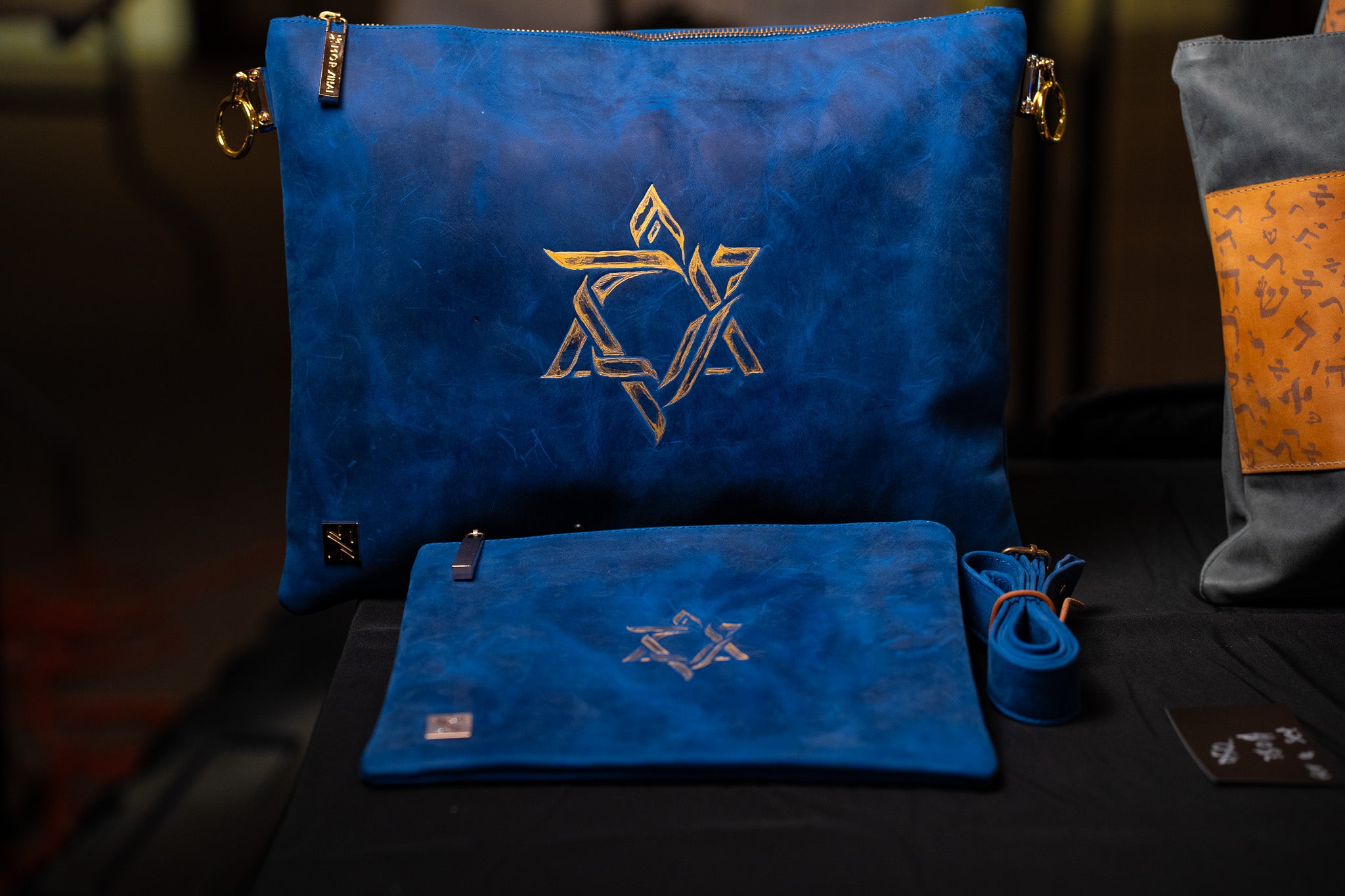 MAGEN DAVID – Blue & Gold