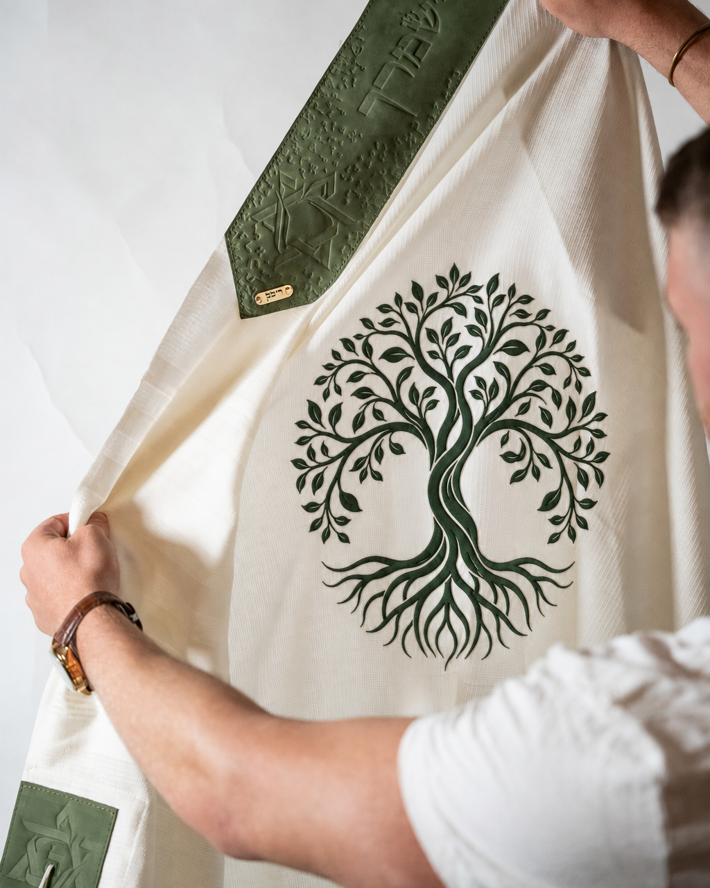Wool Tallit & Leather Atara Set, Embroidered Tree of Life, Green